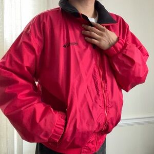 Columbia Men's Vibrant Red Windbreaker
